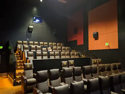 AMC West End Pointe 8