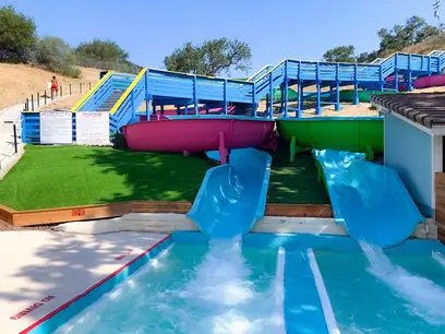 Mustang Aquatic Park